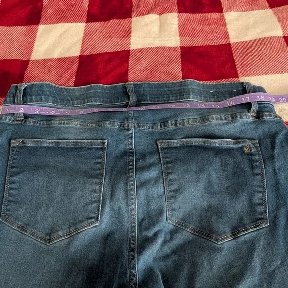 LuLaRoe Skinny Denim - Picture 5 of 10